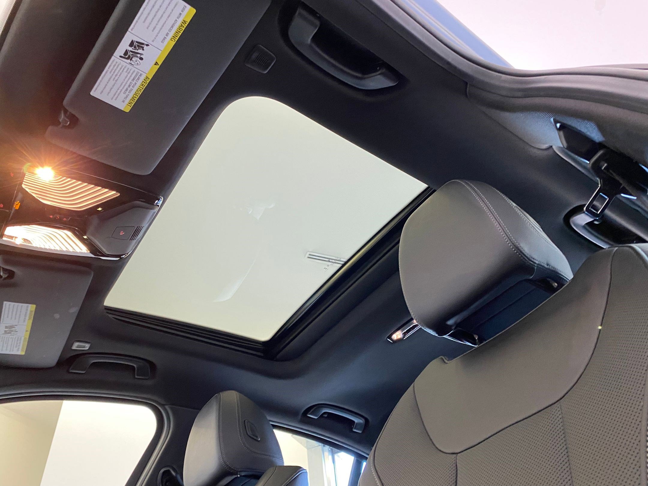 Used 2025 BMW 330i xDrive Sedan image 15