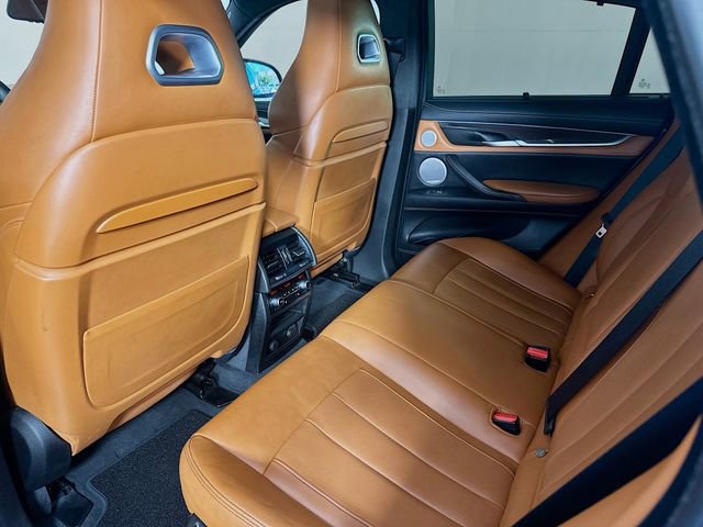 Used 2016 BMW X6 M image 23
