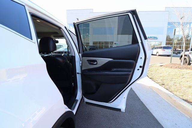 Used 2015 Nissan Murano Platinum AWD/4WD image 32