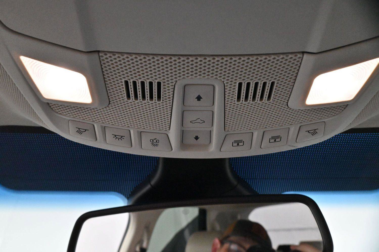 Used 2020 Ford Edge Titanium w/ Equipment Group 301A FWD image 30