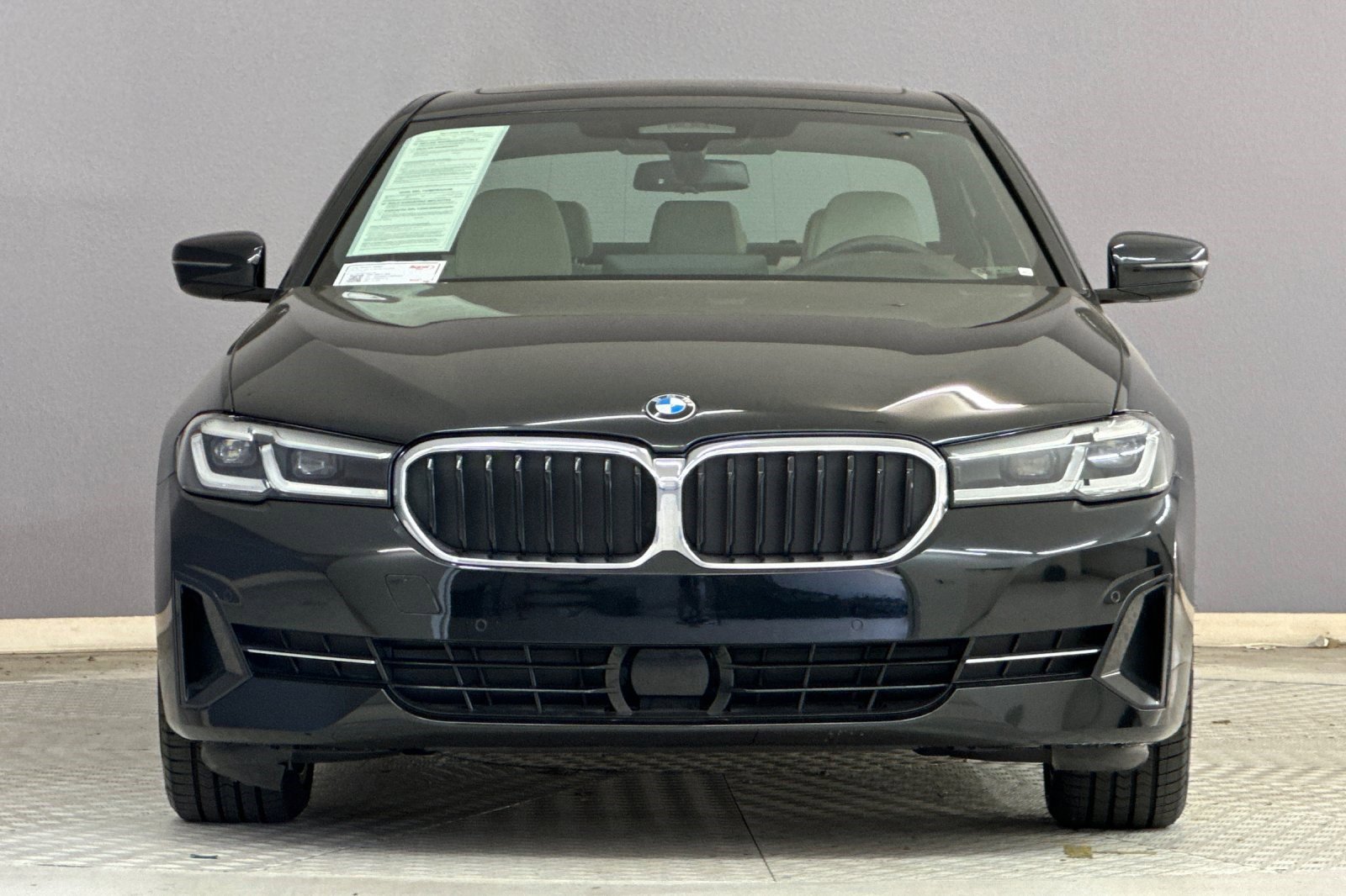 Certified 2023 BMW 530i w/ Executive Package image 5