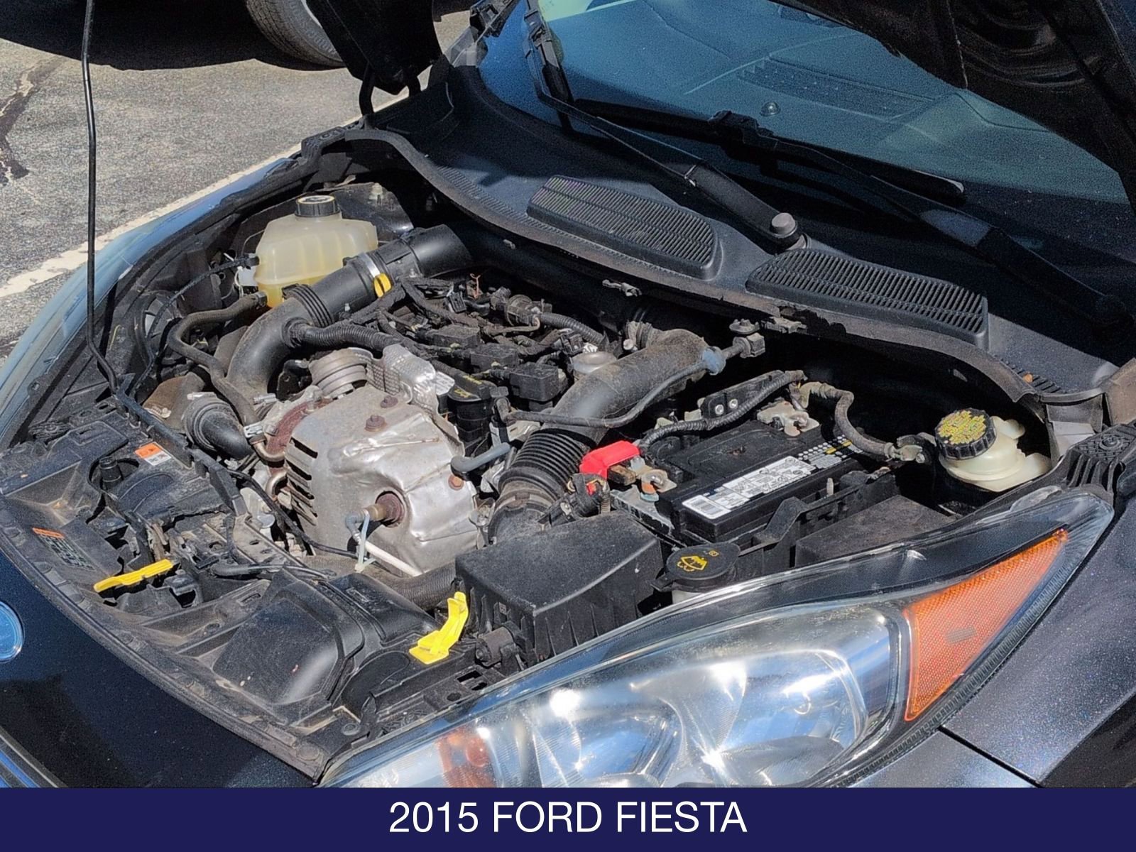Used 2015 Ford Fiesta SE image 23
