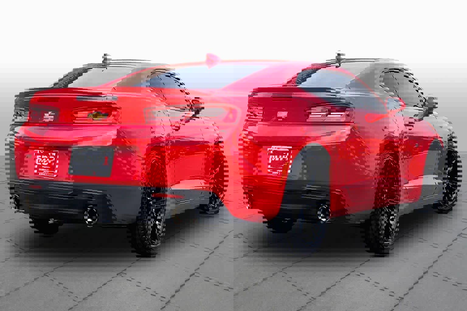 Used 2018 Chevrolet Camaro LT w/ RS Package RWD image 11