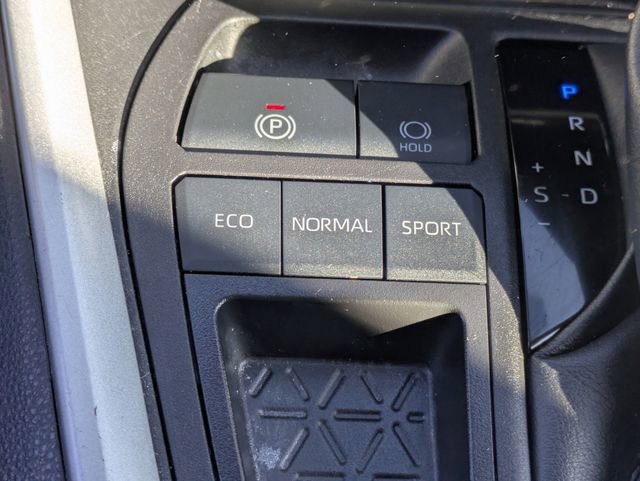 Used 2024 Toyota RAV4 LE image 16