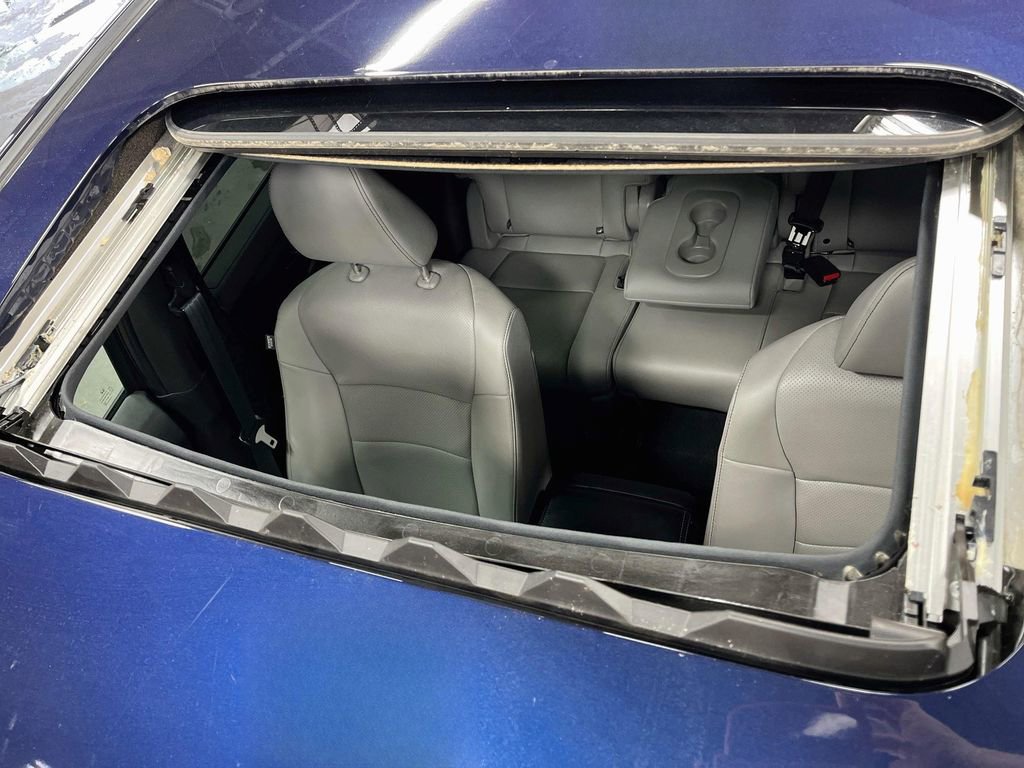Used 2025 Honda Passport EX-L image 22