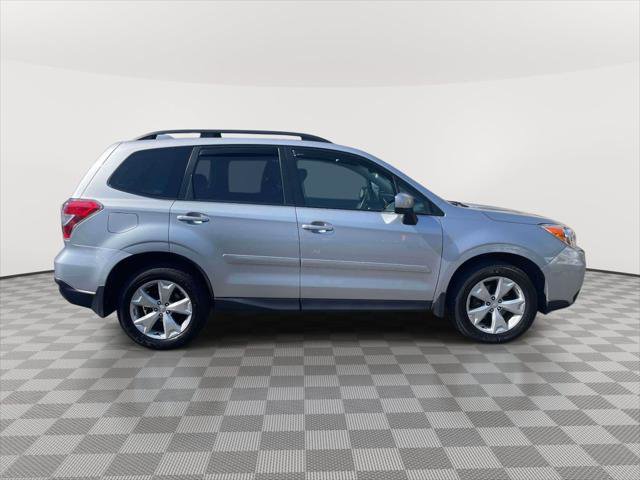 Used 2016 Subaru Forester 2.5i Premium w/ All-Weather Package image 4