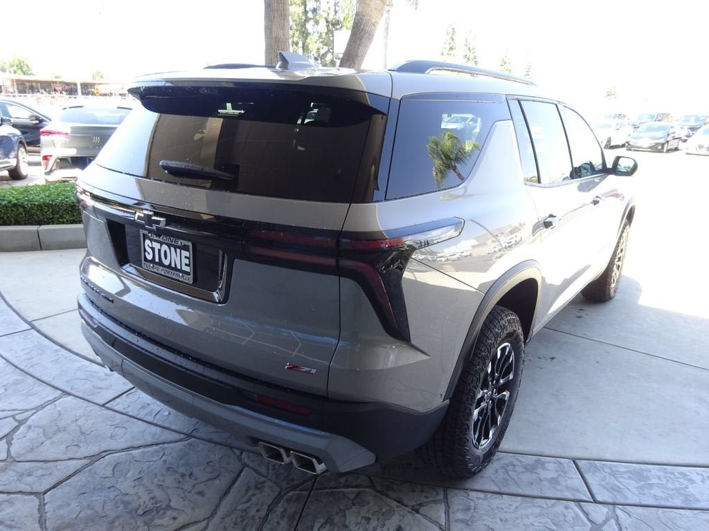 New 2026 Chevrolet Traverse Z71 w/ Enhanced Driving Package AWD/4WD image 7