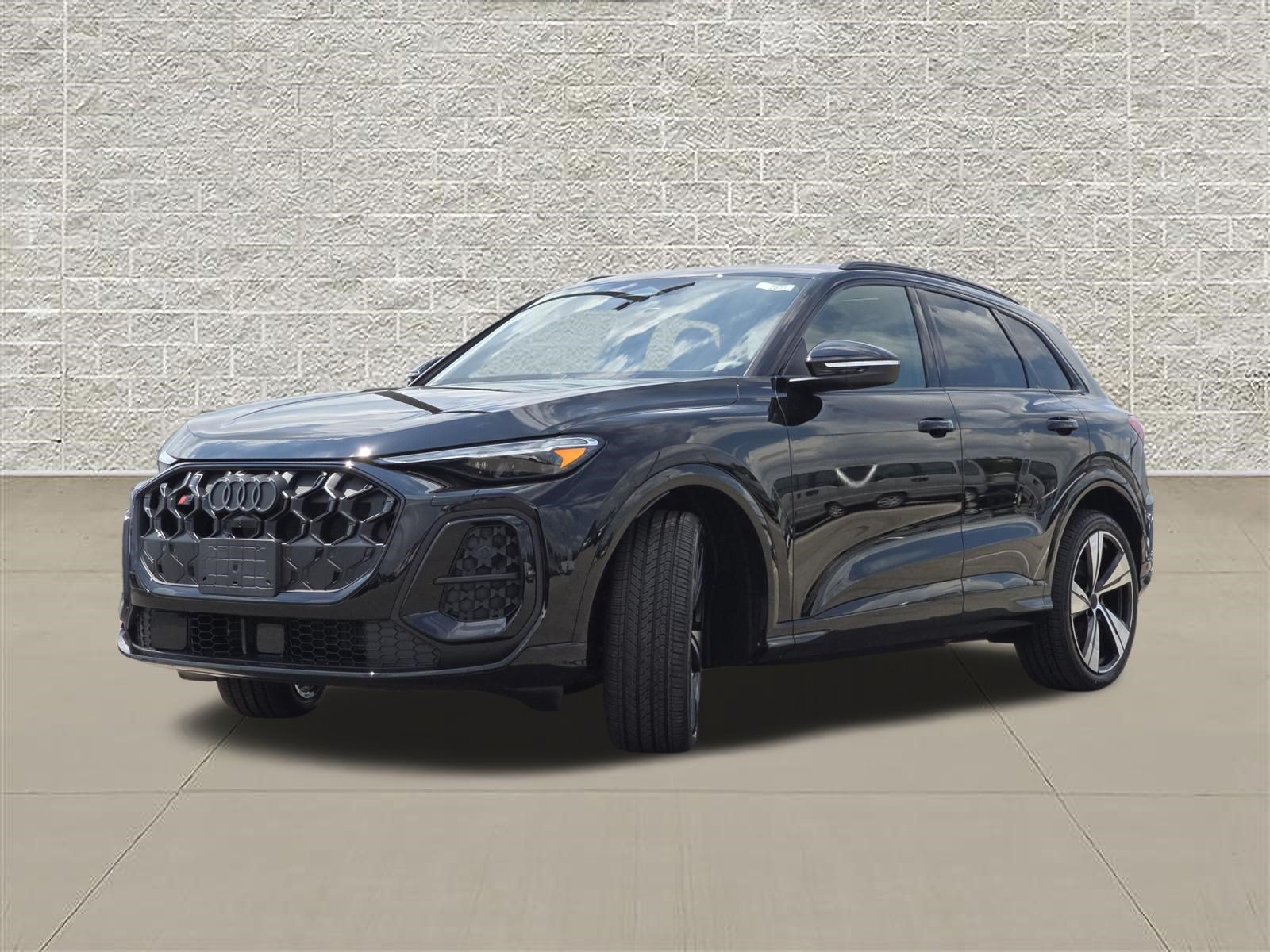 New 2026 Audi SQ5 Premium Plus AWD/4WD image 3