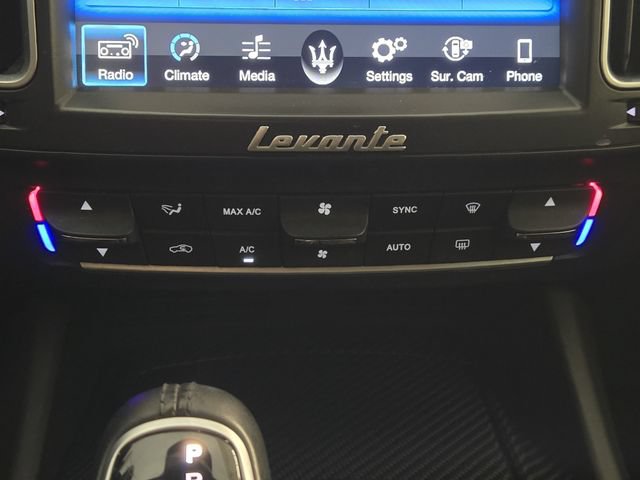 Used 2017 Maserati Levante S AWD/4WD image 18