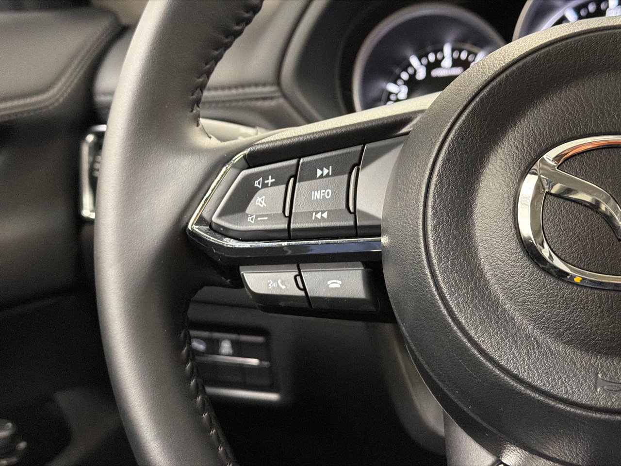 Certified 2025 MAZDA CX-5 AWD 2.5 S image 23