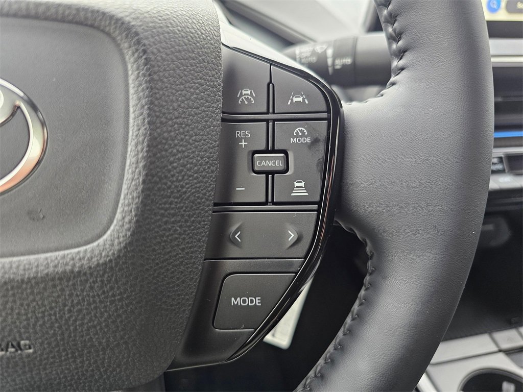 New 2026 Toyota Prius XLE image 32