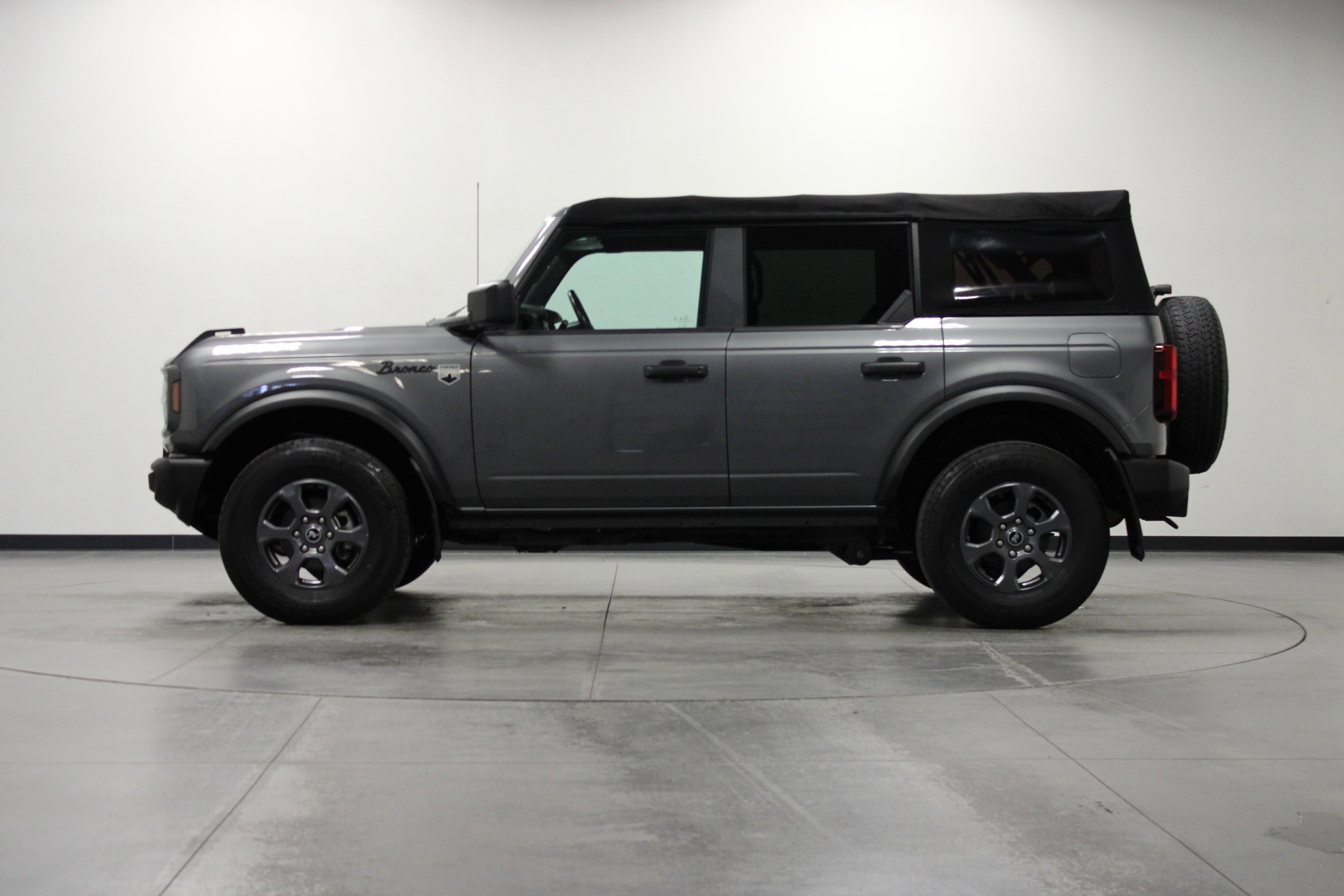 Used 2022 Ford Bronco Big Bend image 7