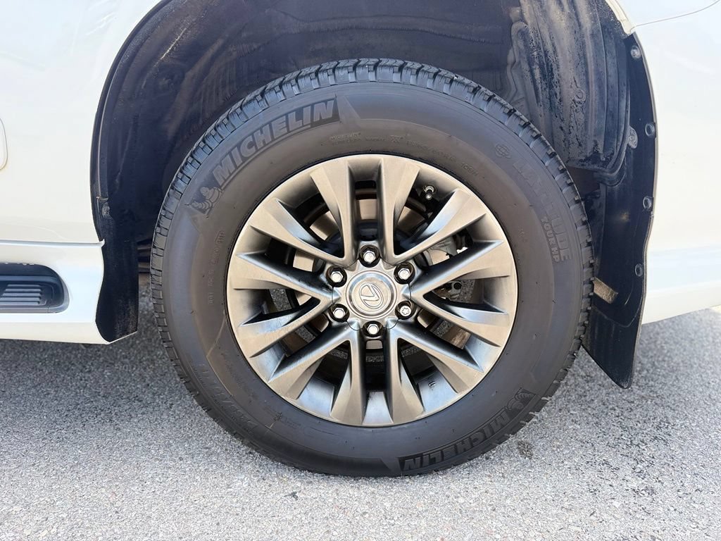 Used 2018 Lexus GX 460 Luxury AWD/4WD image 8