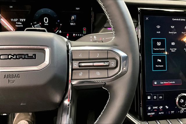 Used 2025 GMC Acadia Denali w/ Super Cruise Package image 28