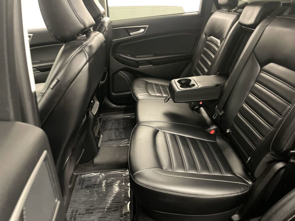 Used 2023 Ford Edge SEL AWD/4WD image 17