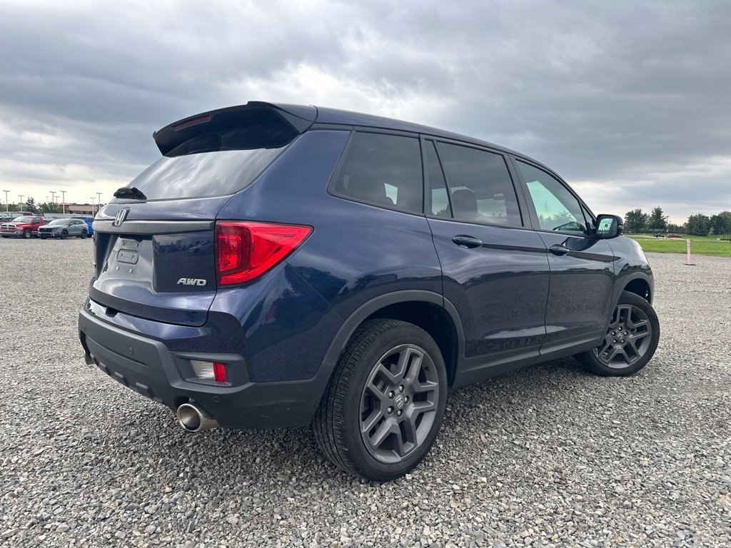 Used 2023 Honda Passport EX-L image 12