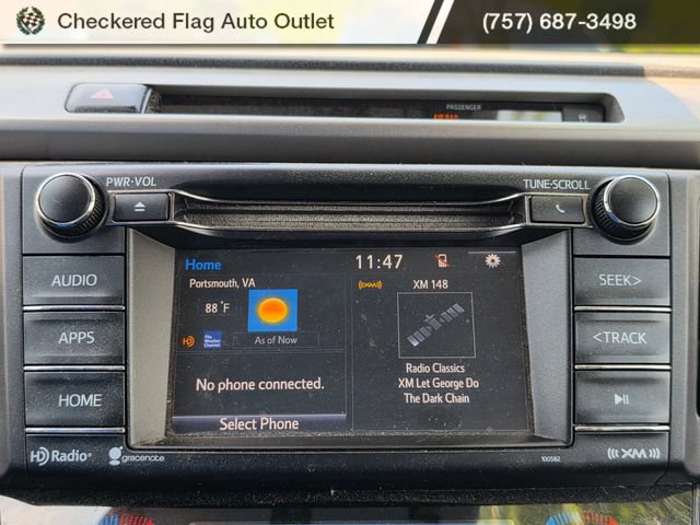 Used 2016 Toyota RAV4 XLE AWD/4WD image 17
