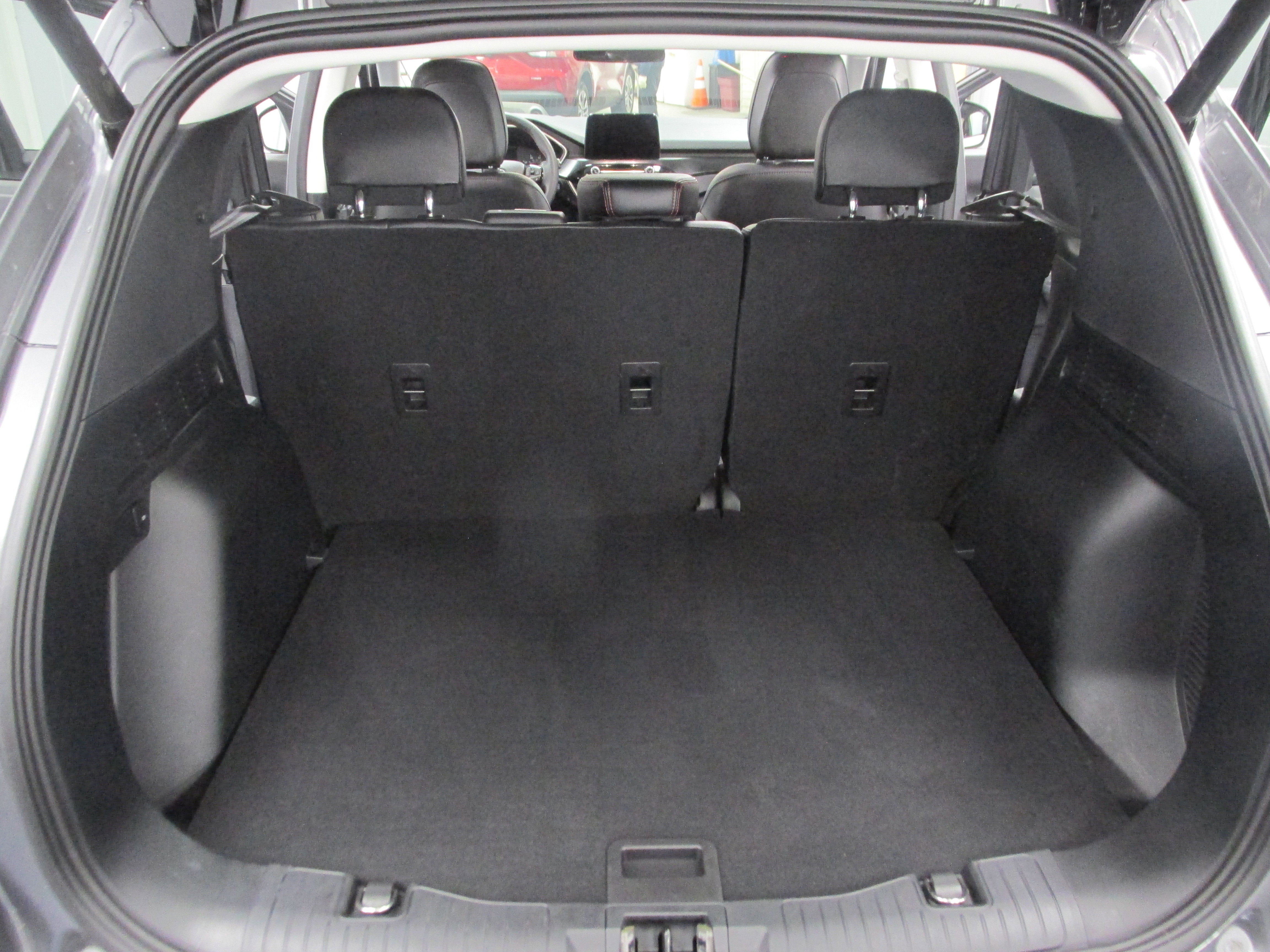 Used 2022 Ford Escape SEL w/ SEL Stealth AWD Package image 22