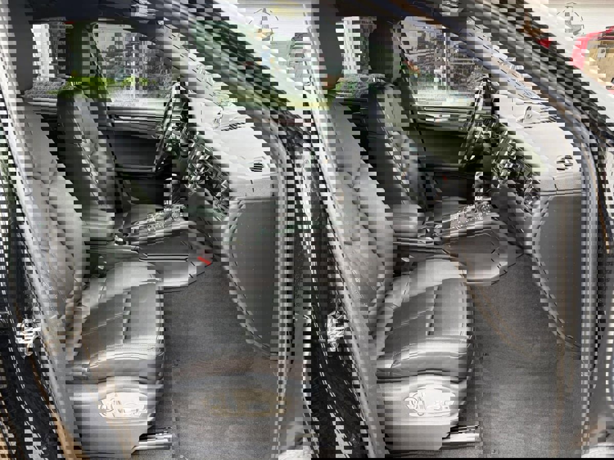 Used 2016 Porsche Macan S image 23