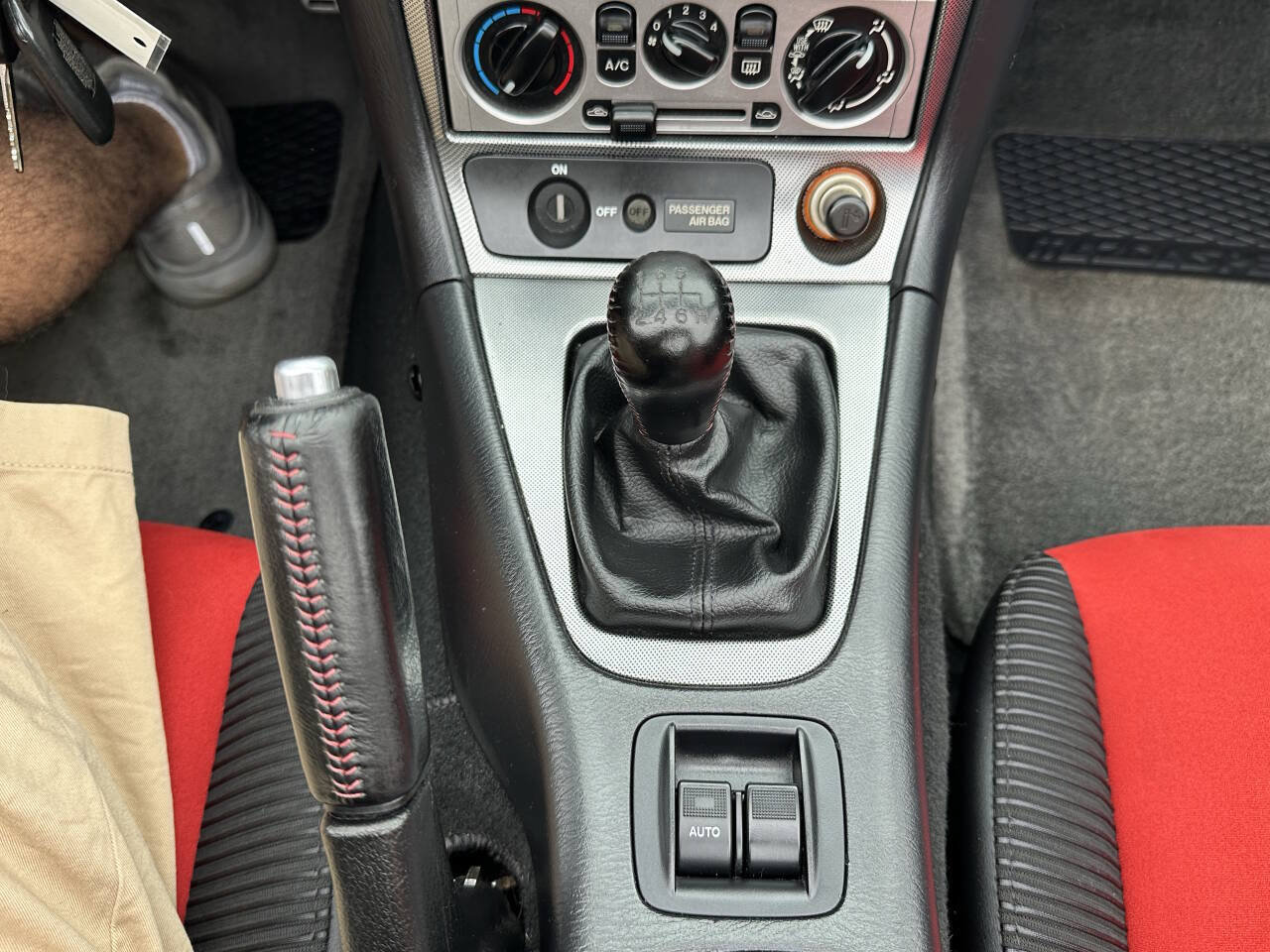 Used 2004 MAZDA MX-5 Miata MAZDASPEED RWD image 20