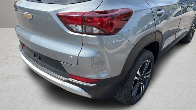 Used 2024 Chevrolet TrailBlazer LT w/ LT Cold Weather Package image 34