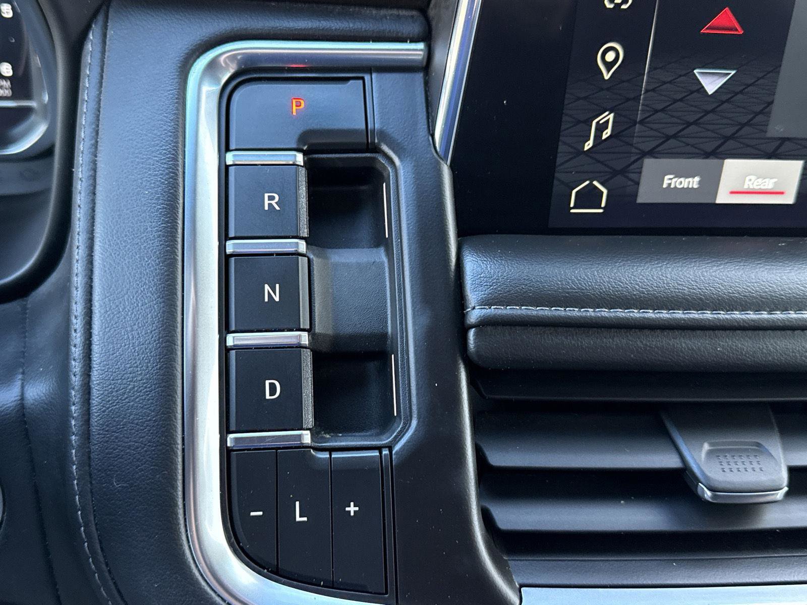 Used 2022 GMC Yukon SLE w/ Max Trailering Package image 23