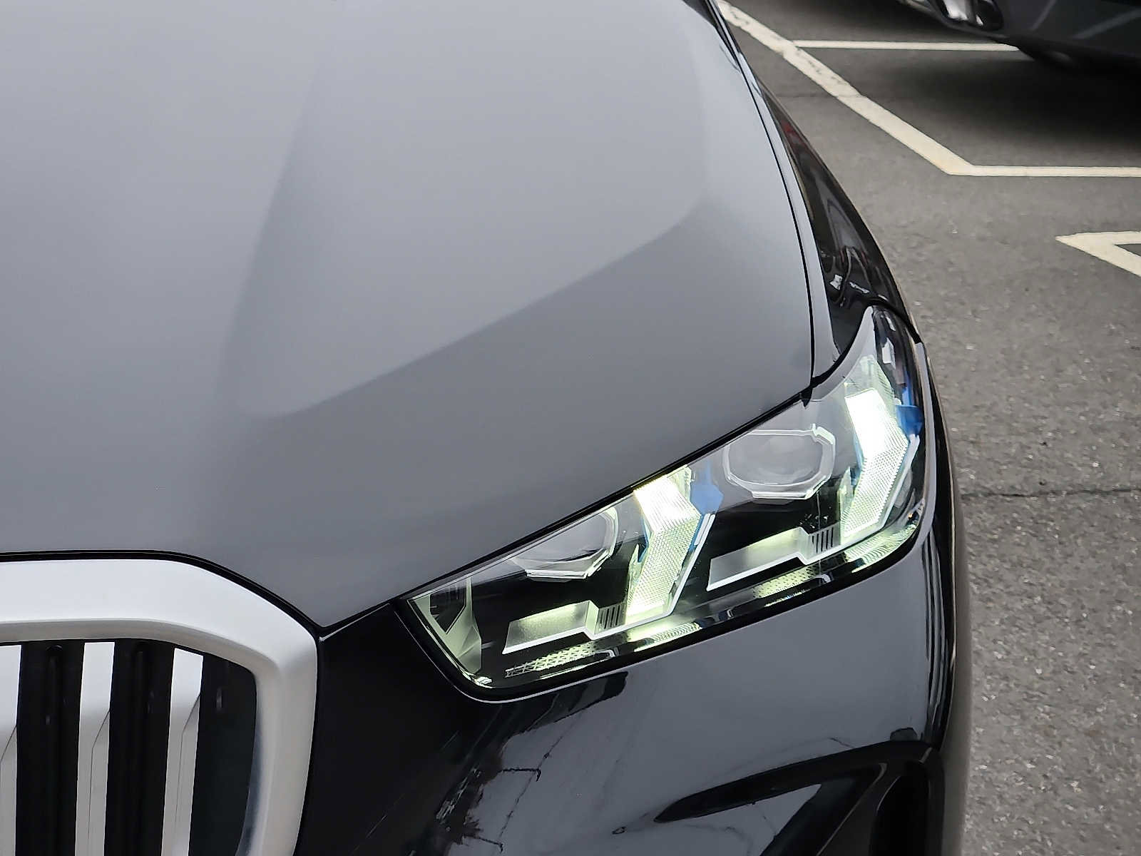 Used 2026 BMW X5 xDrive40i w/ Climate Comfort Package AWD/4WD image 9