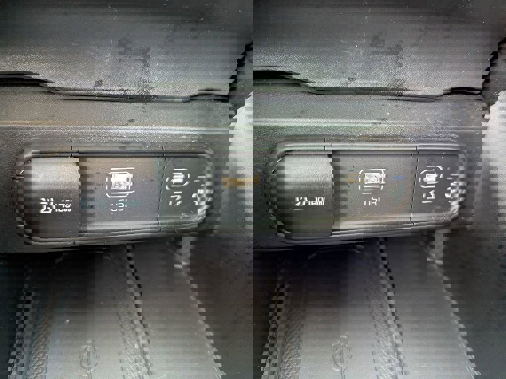 Used 2025 Kia Telluride SX image 24