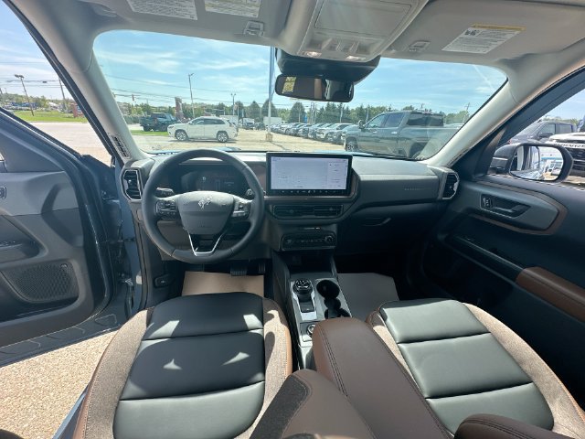 Used 2026 Ford Bronco Sport Outer Banks w/ Outer Banks Tech Package+ AWD/4WD image 25