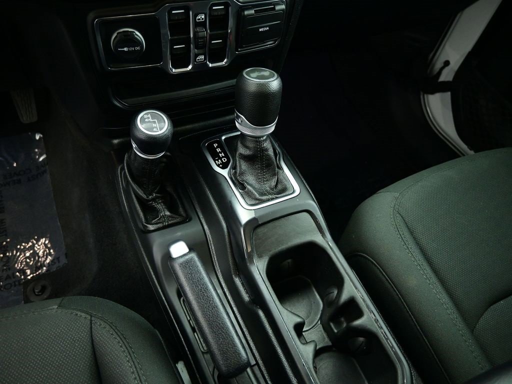 Used 2020 Jeep Wrangler Unlimited Sport S image 19
