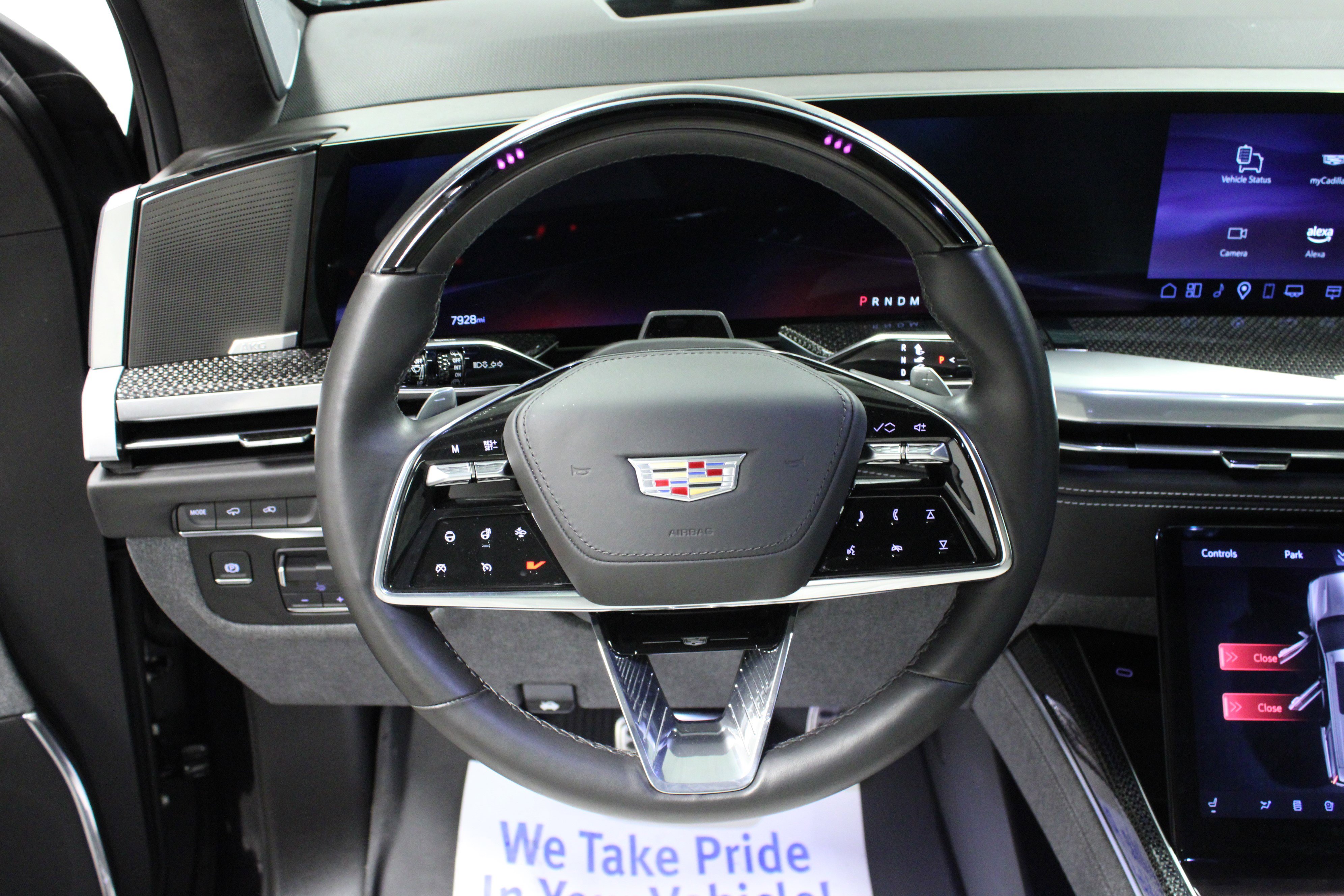 Used 2025 Cadillac Escalade V image 19