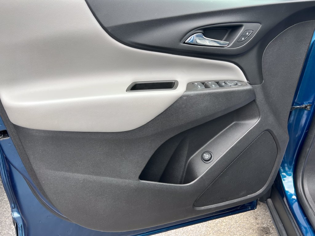 Used 2021 Chevrolet Equinox LT FWD image 20