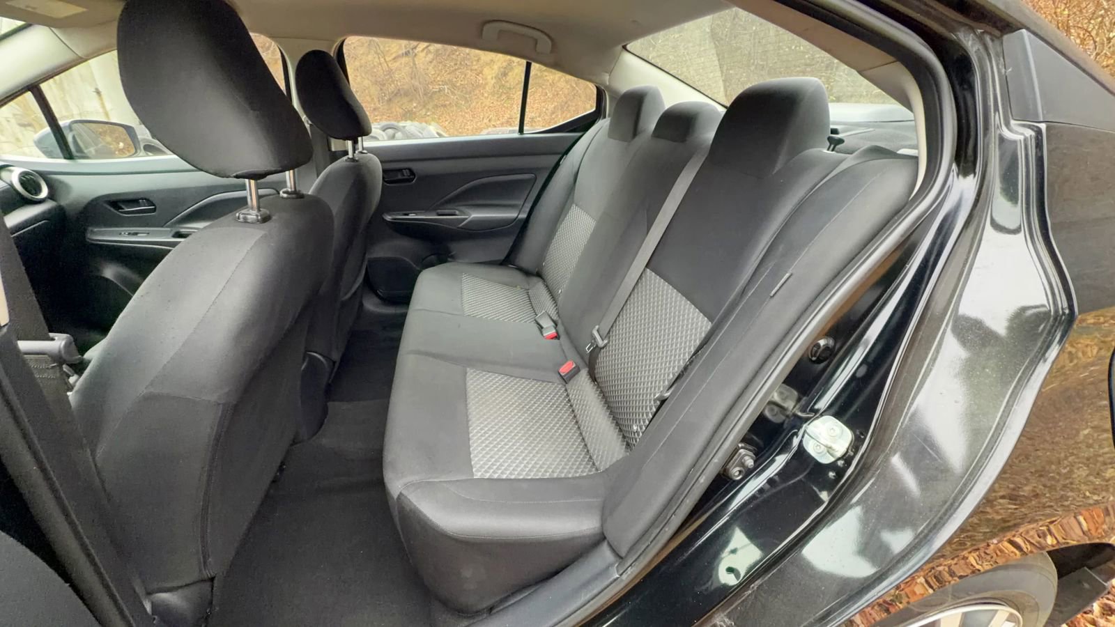 Used 2020 Nissan Versa S image 15