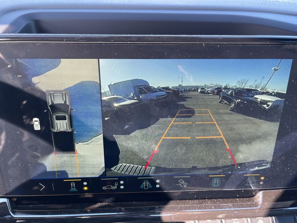 New 2025 Chevrolet Silverado 2500 ZR2 w/ Technology Package image 17