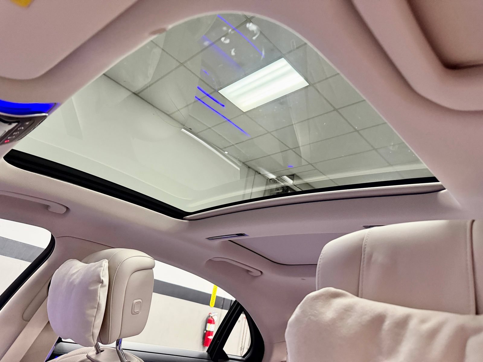 New 2026 Mercedes-Benz S 580e 4MATIC Sedan image 20