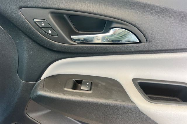 Used 2024 Chevrolet Equinox LS w/ LS Convenience Package image 22