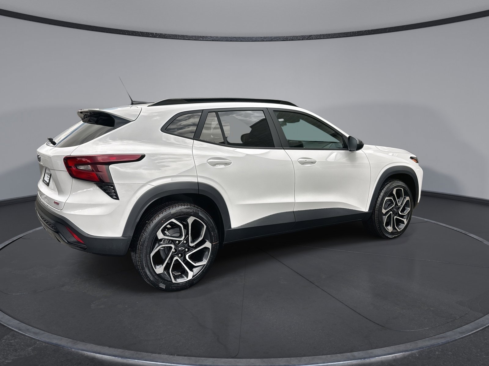 New 2026 Chevrolet Trax RS w/ Sunroof Package FWD image 8