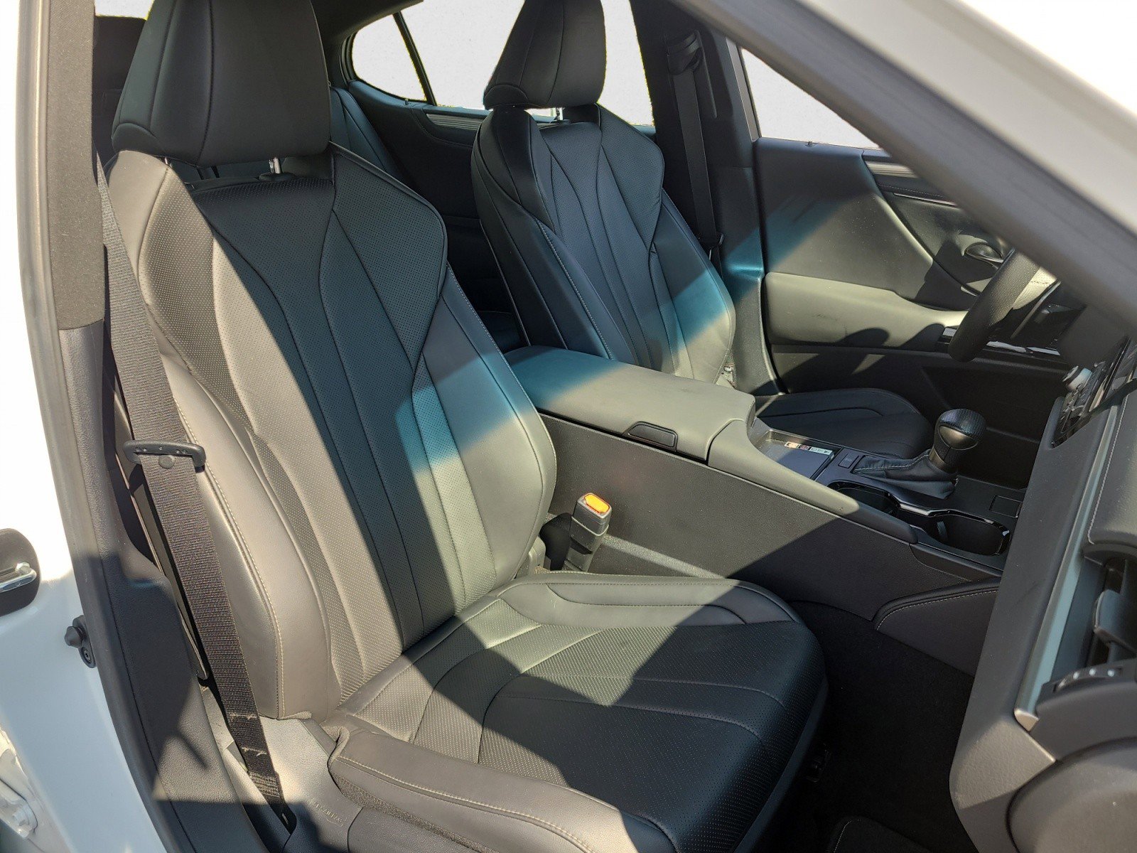 Used 2023 Lexus ES 350 F Sport image 21