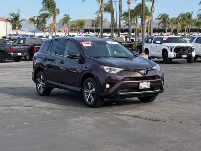 Used 2018 Toyota RAV4 XLE w/ All Weather Liner Package AWD/4WD image 3