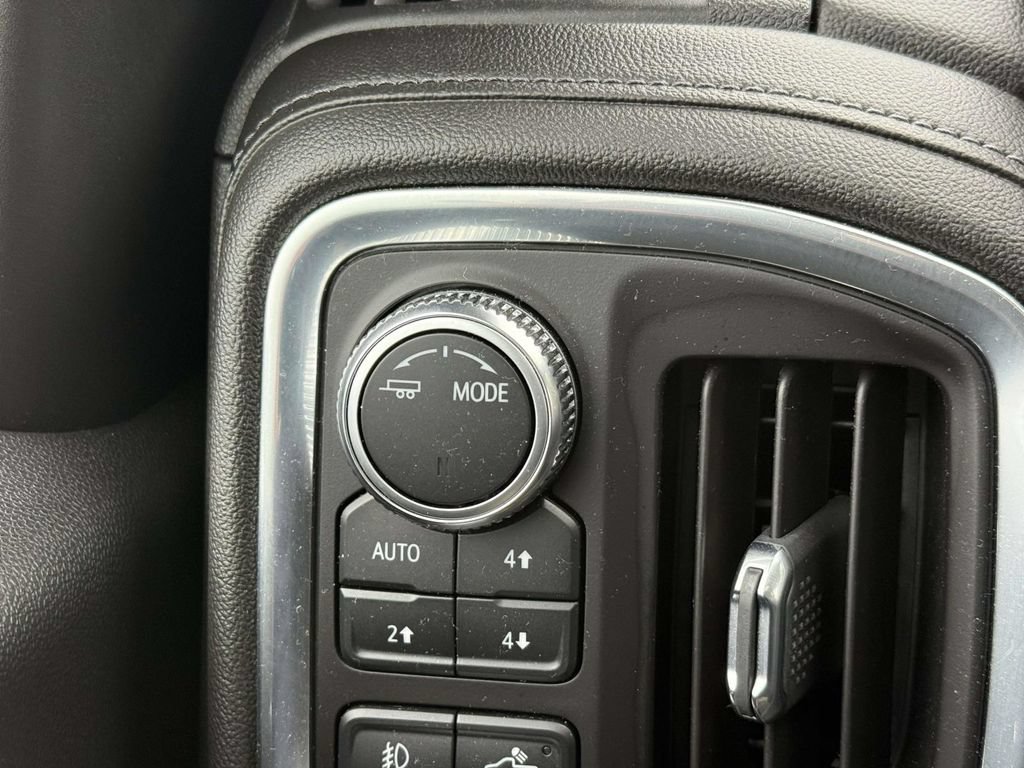 Used 2022 GMC Sierra 1500 Denali w/ Denali Premium Package AWD/4WD image 27
