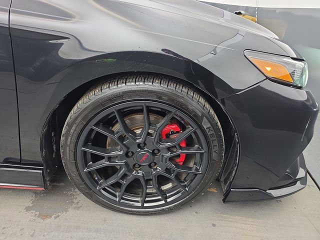 Used 2021 Toyota Camry TRD w/ TRD Package w/JBL Audio image 12