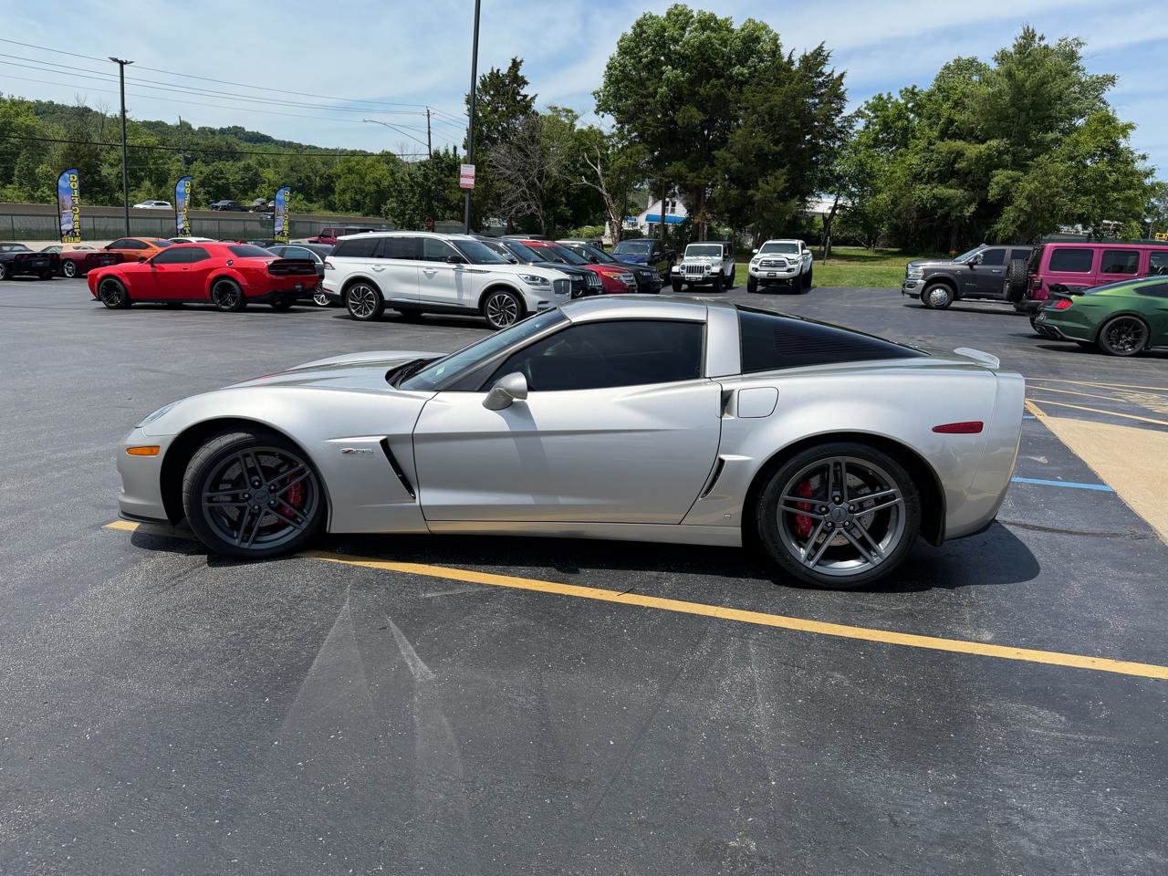 Used 2008 Chevrolet Corvette Z06 w/ Preferred Equipment Group RWD image 6