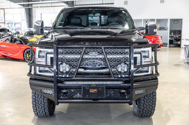 Used 2022 Ford F250 Platinum w/ FX4 Off-Road Package AWD/4WD image 9