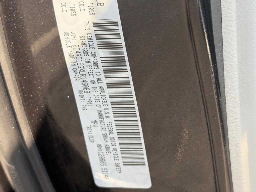 Used 2020 Chrysler Pacifica Touring-L Plus FWD image 28