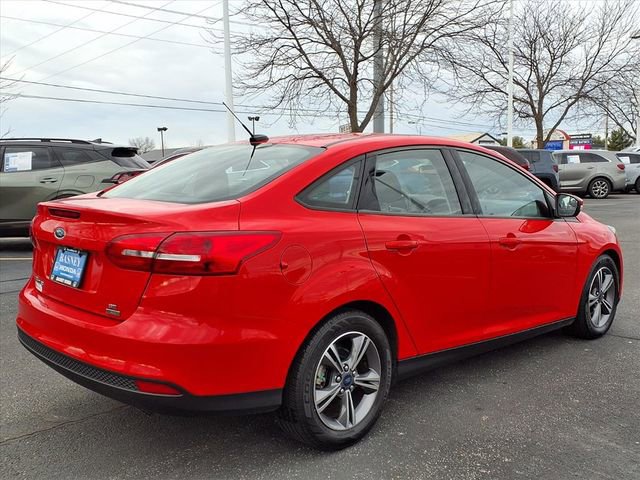 Used 2017 Ford Focus SE image 9