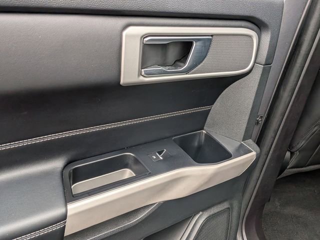 Used 2022 Ford Explorer XLT w/ Equipment Group 202A image 26