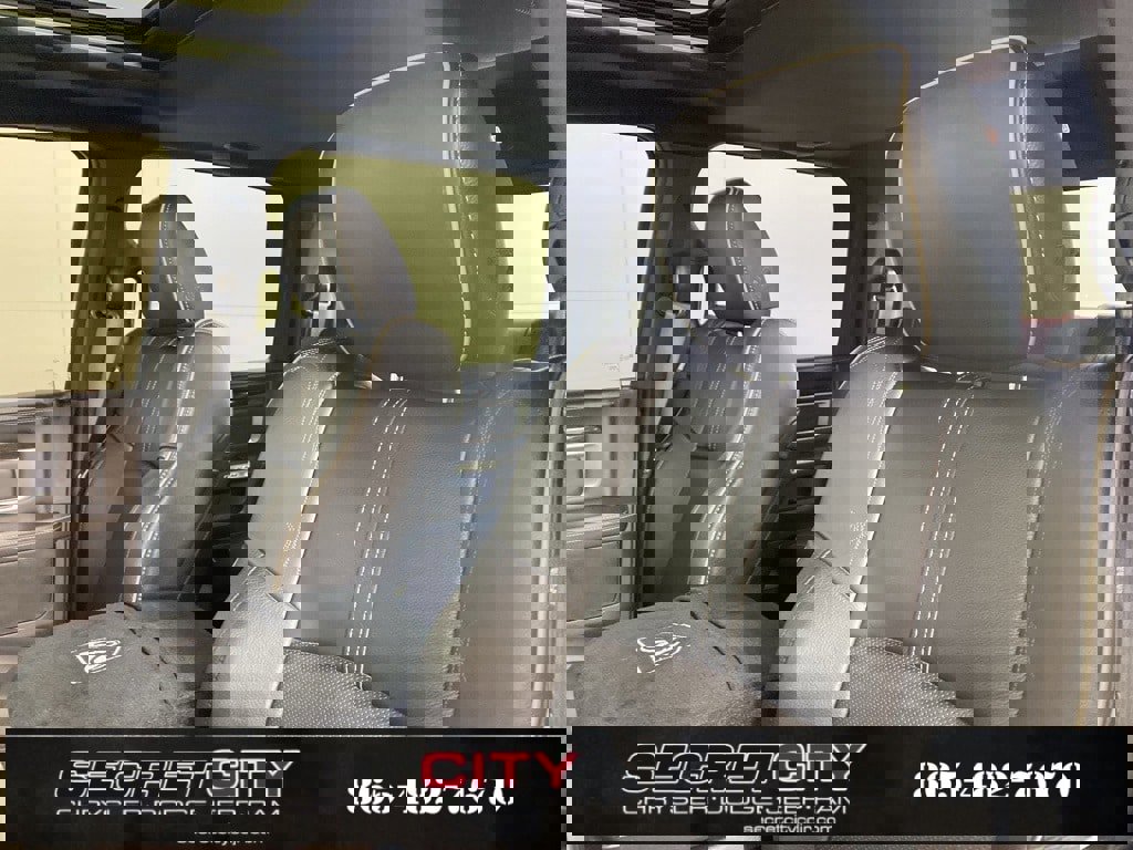 Used 2018 RAM 3500 Laramie Longhorn image 10