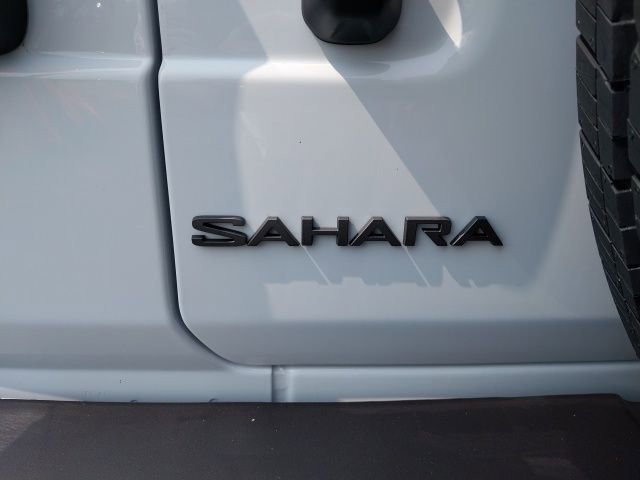 New 2025 Jeep Wrangler Sahara image 22