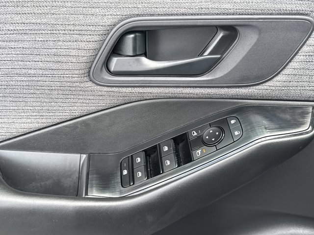 Certified 2023 Nissan Rogue S FWD image 13