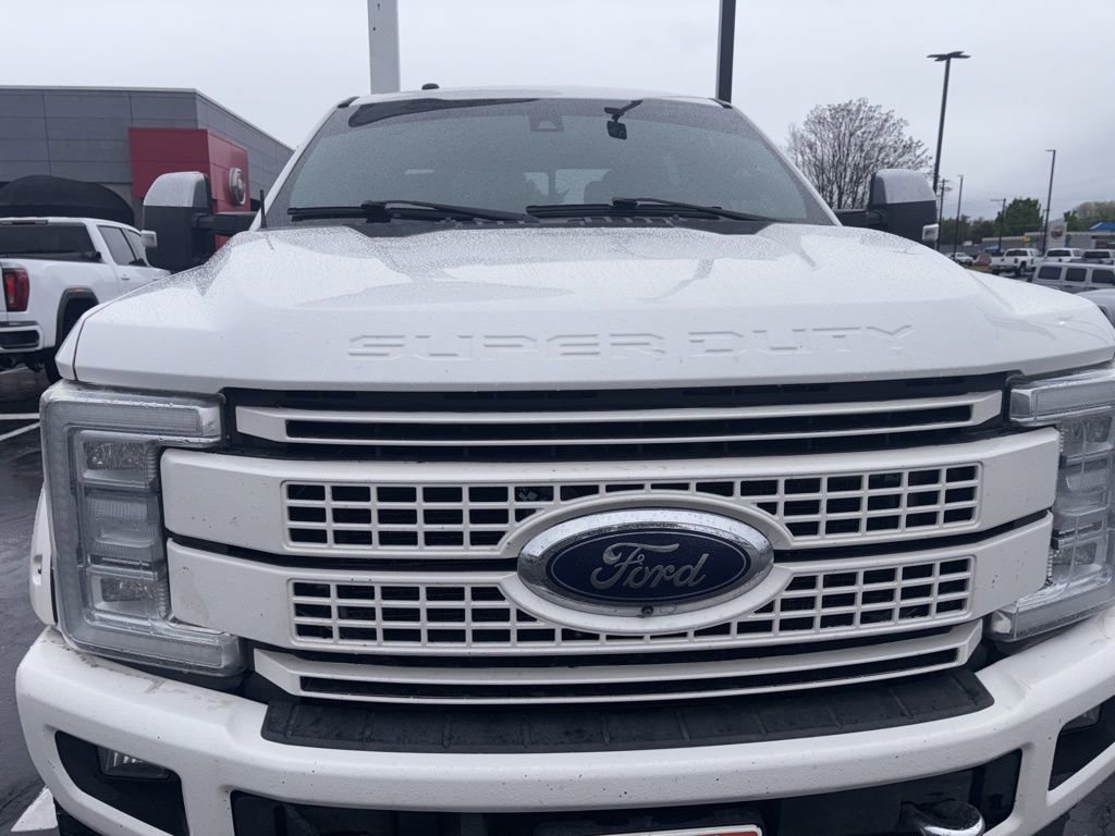 Used 2017 Ford F350 Platinum w/ Platinum Ultimate Package AWD/4WD image 7
